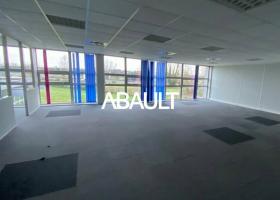 A LOUER BUREAUX BORDEAUX 150M² ENVIRON PROCHE ROCADE