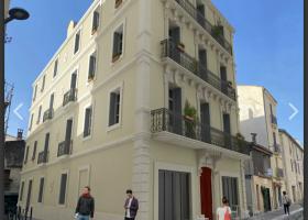 A LOUER AVEC DROIT D'ENTREE DE 78 m² + 43 M² DE CAVE RUE DU COURREAU A MONTPELLIER BAIL TOUTE ACTIVITE