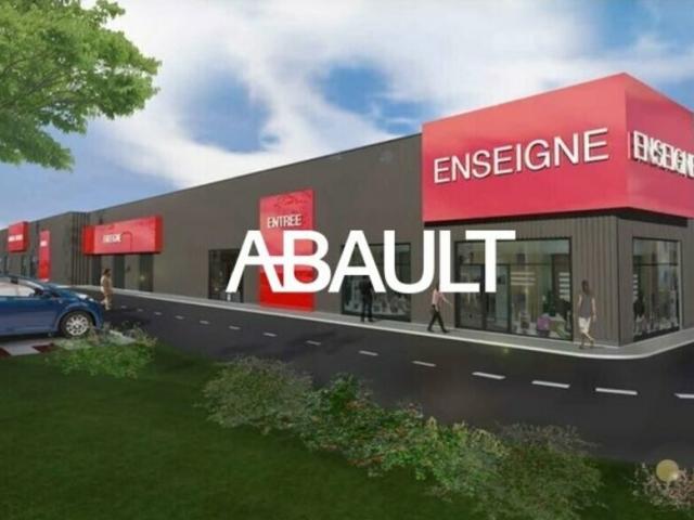 LOCAL COMMERCIAL A LOUER TOUT NEUF AU NORD OUEST DE TOULOUSE, FACE A LA NATIONALE LIVRE BRUT BAIL DIRECT LOCAL D'ENVIRON 390 M² 