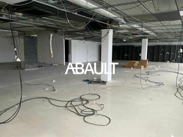 BRUGE A VENDRE LOCAL COMMERCIAL VISIBILITE ROCADE 533M² ENVIRON