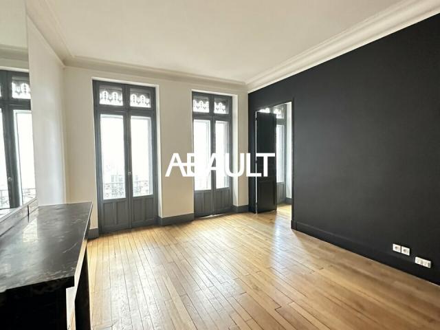 EXCLUSIVITE ABAULT BUREAUX LOCAL COMMERCIAL TOULOUSE HYPERCENTRE VILLE RUE DE LA POMME 120M2