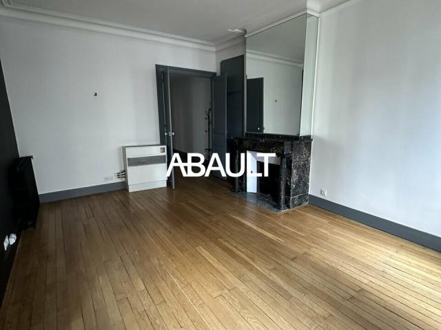 ABAULT BUREAUX LOCAL COMMERCIAL TOULOUSE HYPERCENTRE VILLE RUE DE LA POMME 120M2 ENVIRON 