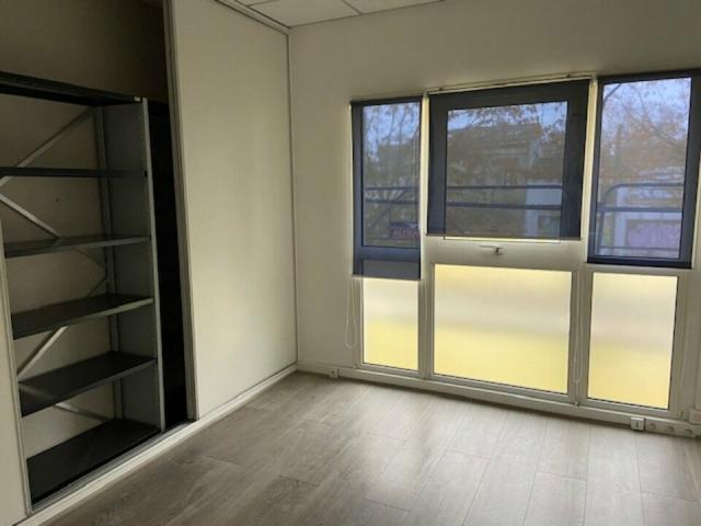 A LOUER BUREAUX  227 M² ENVIRON TOULOUSE ARENES