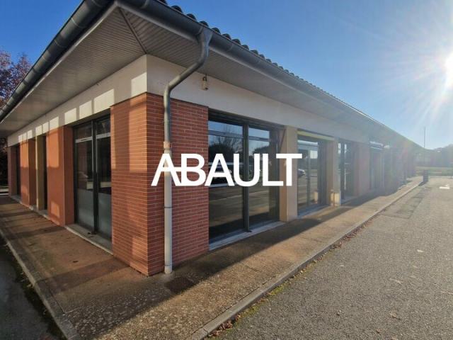 A LOUER LOCAL COMMERCIAL 205M² ENVIRON CORNEBARRIEU